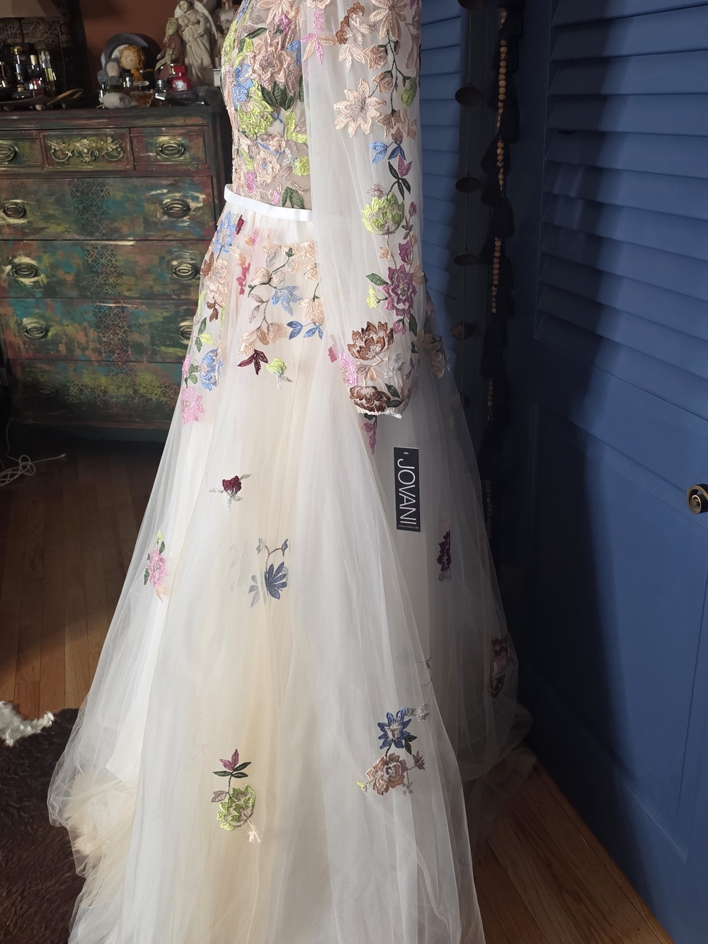 NWT Jovani Floral Embroidered Mesh Formal Evening Gown - Size 16 - Picture 7 of 13